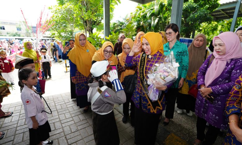 Dibuka Sofha Marwah Bahtiar, Gebyar PAUD 2024 Tingkat Provinsi Sulsel Berlangsung Meriah