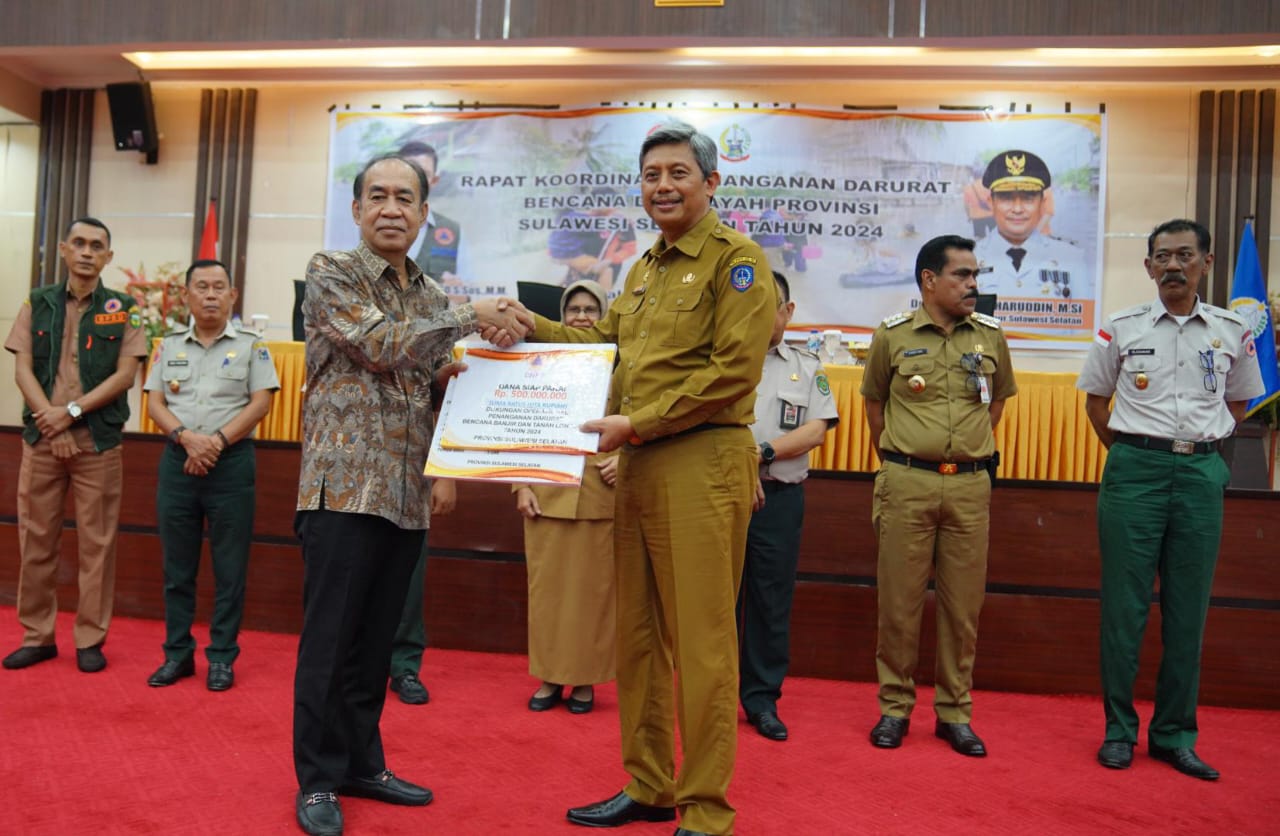 BNPB Beri Bantuan DSP Rp 2,5 Miliar Beserta Logistik untuk Bencana di Sulsel