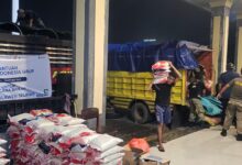 Pemerintah Pusat Kirim Bantuan 40 Ton Beras untuk Warga Terdampak Banjir dan Longsor di Sulsel