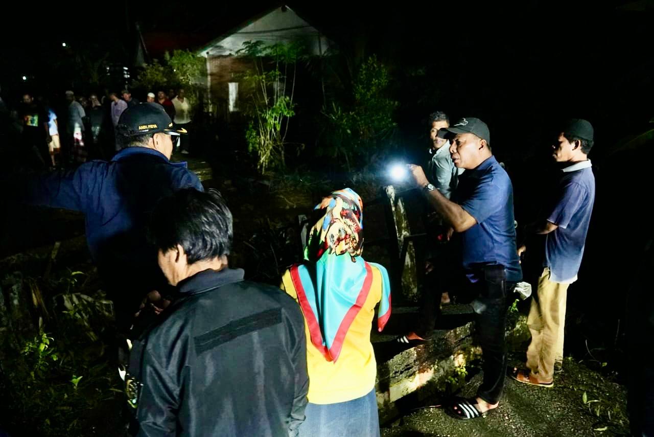 Hingga Malam, Bupati Andi Utta Tinjau Lokasi Terdampak Banjir di Tiga Kecamatan Bulukumba