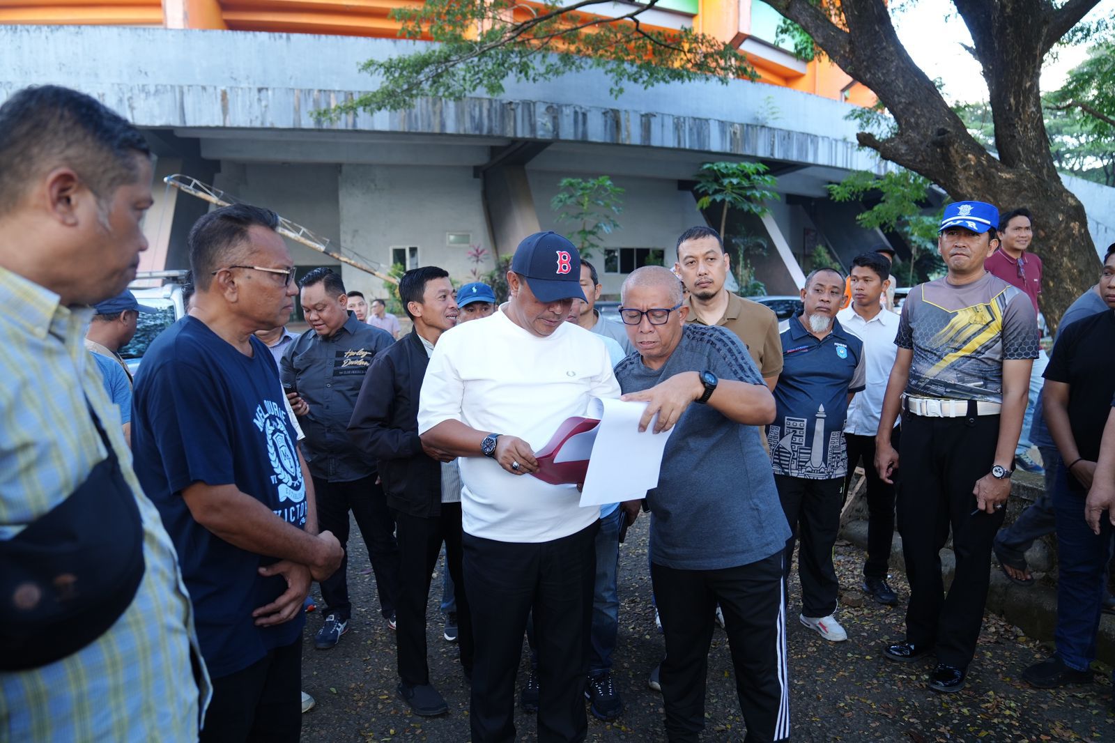 Pj Gubernur Sulsel Pastikan Pembangunan Stadion Sudiang Telah Dianggarkan di APBN