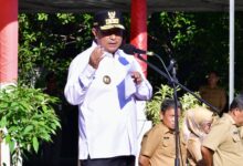 Pimpin Apel Pagi, Pj Gubernur Bahtiar Apresiasi Bantuan OPD untuk Korban Bencana di Sulsel