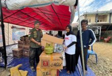Tim LAZ Hadji Kalla Berikan Bantuan Logistik Bagi Korban Banjir Bandang Sulsel
