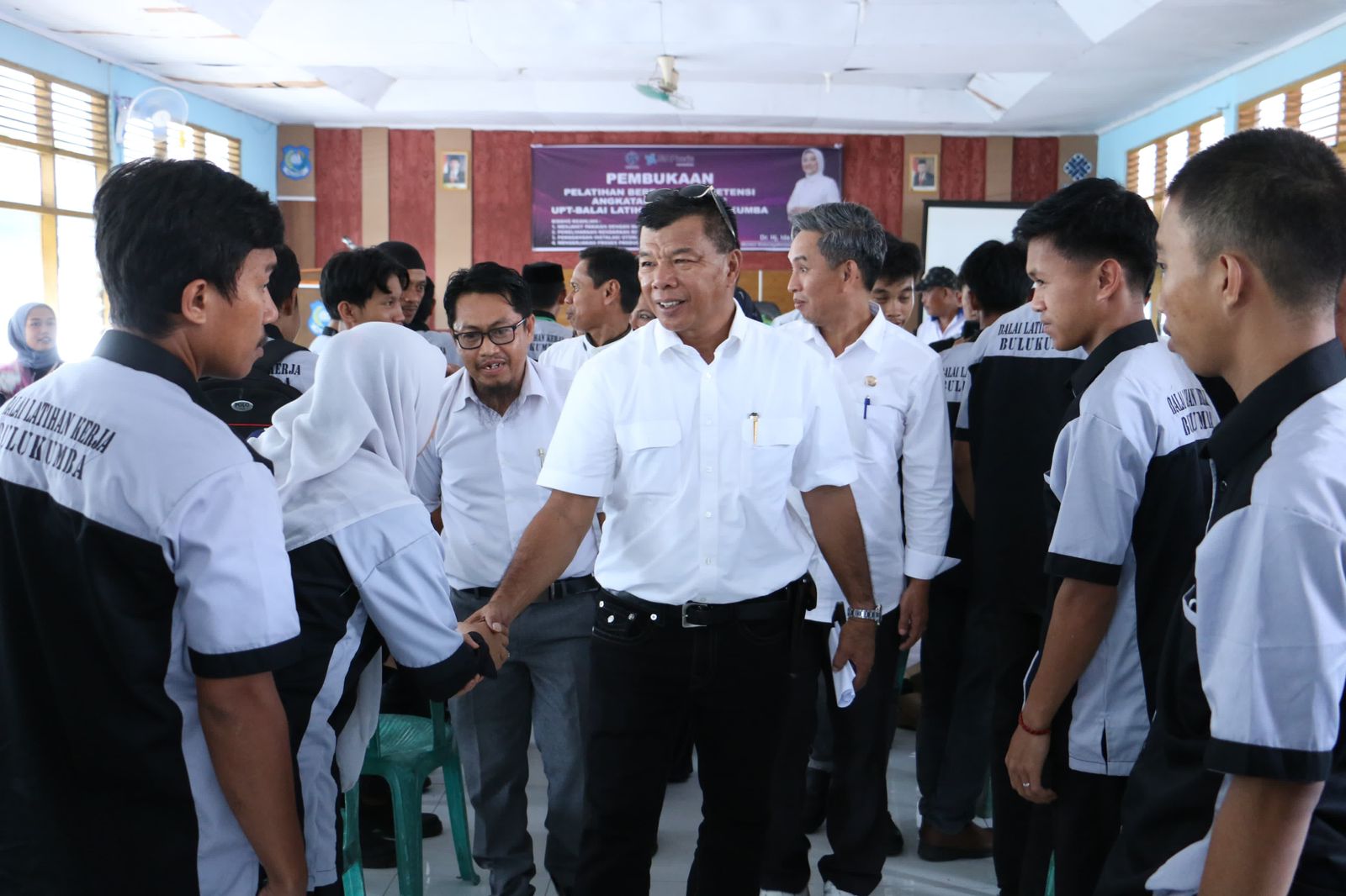 Bupati Andi Utta Motivasi Peserta Pelatihan Kompetensi: Jangan Santai, Lanjutkan!