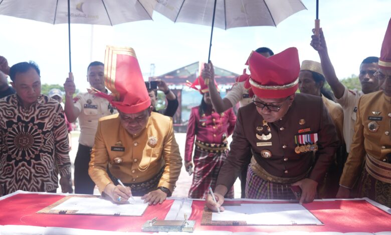 HUT ke-161 Jeneponto, Danny Pomanto dan Pj Bupati Junaedi Taken MoU Soal Pengendalian Inflasi Daerah