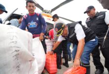 Helikopter Pembawa Bantuan Berhasil Mendarat di Latimojong Luwu, 8 Warga Ikut Dievakuasi