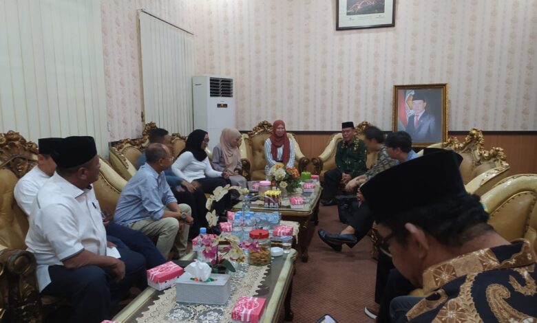 Sesakawa Peace Foundation Jepang Kunjungan ke Kantor DPRD Palu