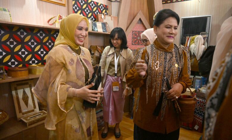 Dekranasda Sulsel Ikuti Pameran Expo UMKM di Solo, Sofha Marwah: Produk Unggulan dan Terbaik dari Sulsel