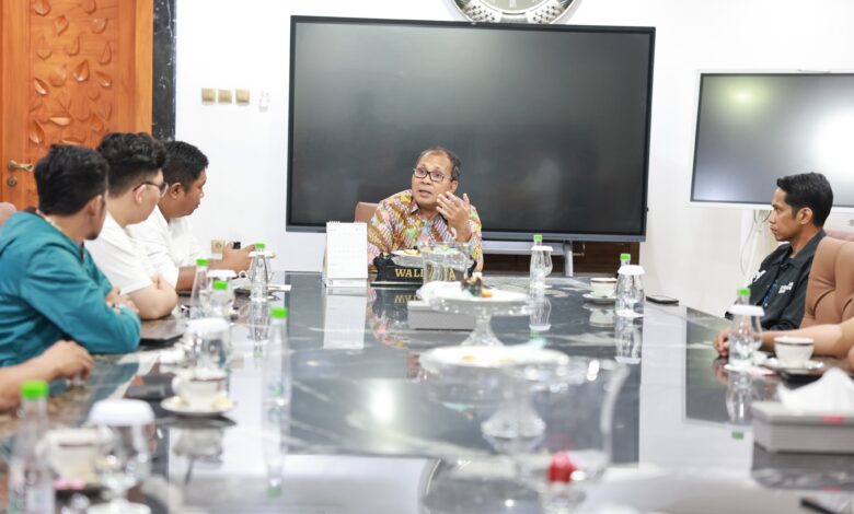 Temui Wali Kota Danny, PN-SSI Desak DPRD Makassar Totalitas Dukung Pembangunan Stadion Sudiang