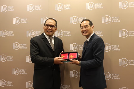 Danny Pomanto Lakukan Pertemuan Bilateral dengan Presiden Singapura