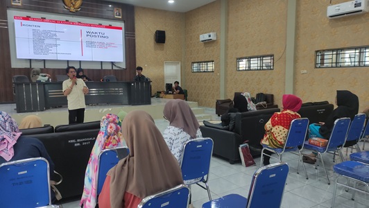 Dinas Kominfo Makassar Beri Pelatihan Komunikasi dan Informasi kepada Anggota KIM Manggala