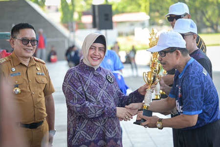 Buka O2SN SD-SMP Kota Makassar, Indira Pacu Semangat Peserta Berkompetisi