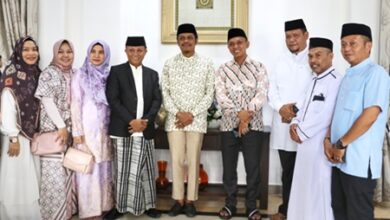 Usai Shalat Idul Adha, Pj Sekda Makassar Rajut Silatuhrahmi Lewat Open House