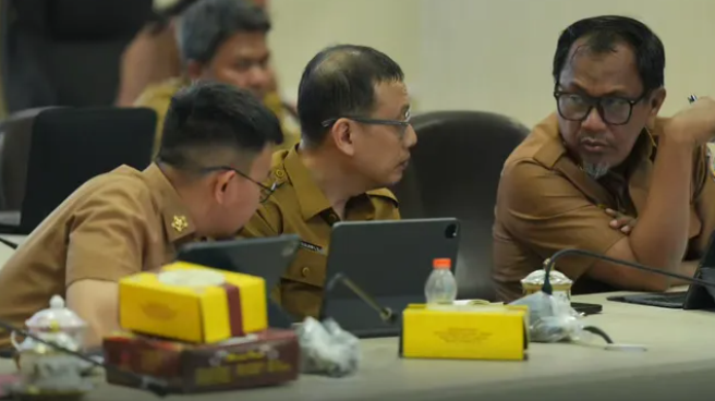 Sekretaris Bapenda Makassar Hadiri Rapat Pertanggungjawaban Pelaksanaan APBD di DPRD