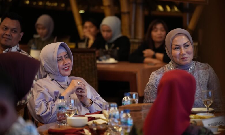 Indira Ikut Sambut Kajari Baru Makassar dan Ucapkan Terimakasih atas Dedikasi Andi Sundari