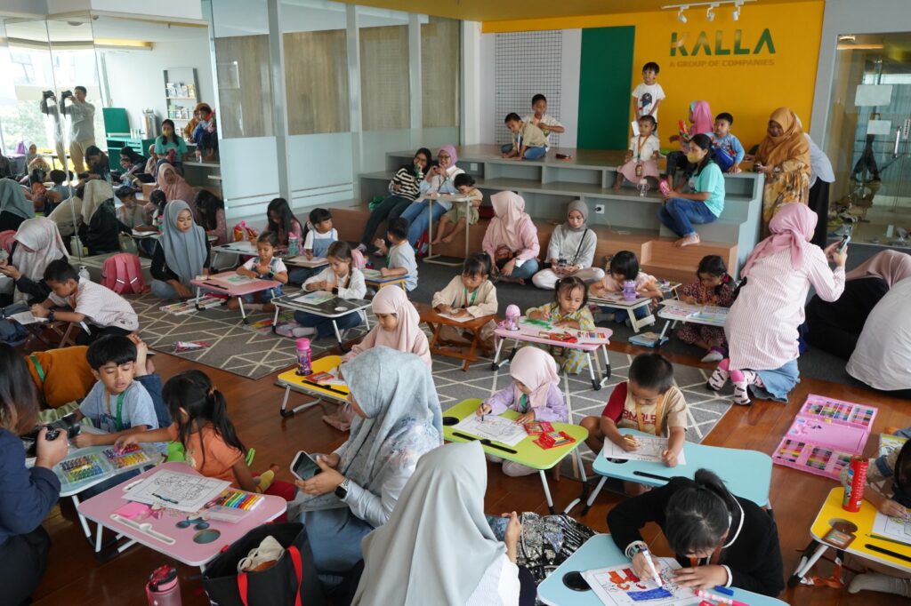 Keseruan Hari Anak Nasional di KALLA; Berkunjung ke Tempat Kerja Orang Tua hingga Ikut Lomba Mewarnai