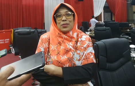 Legislator Yeni Rahman Harap Teladani Semangat Belajar Kartini