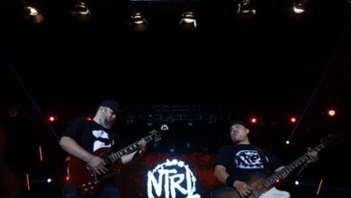 Band NTRL Serukan Perdamaian di Makassar F8