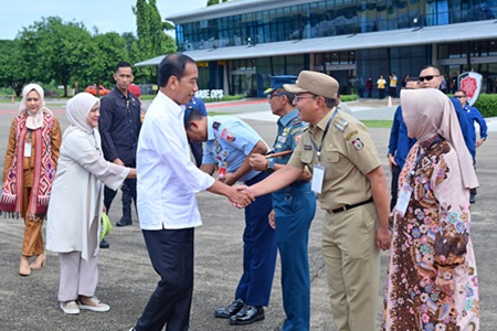 Kunjungan Kerja di Sulsel, Danny Pomanto Ikut Jemput Presiden Jokowi di Pangkalan TNI AU Sultan Hasanuddin