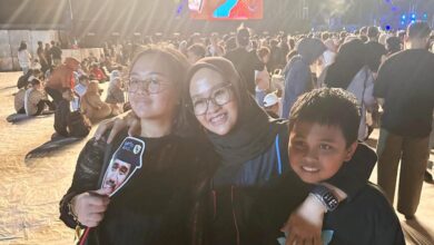 Bersama Milenial dan Gen Z, Balon Wakil Wali Kota Makassar RML Ikut Meriahkan Konser Sheila On 7