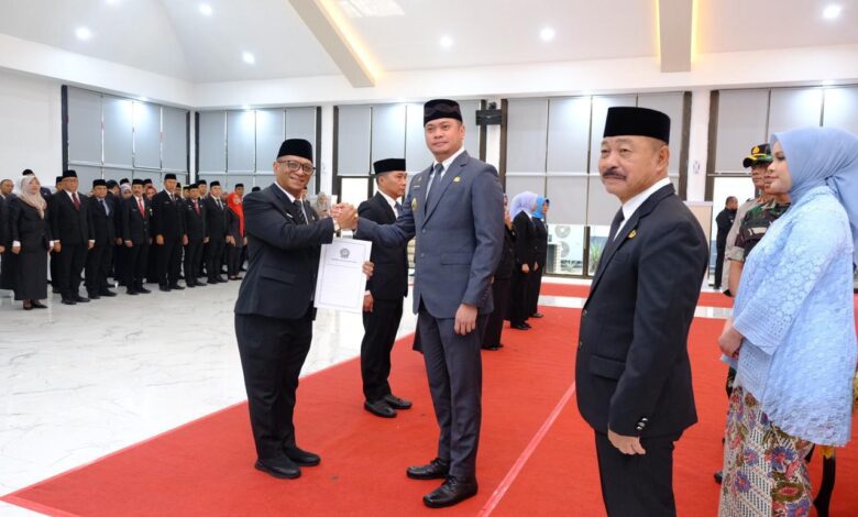 Bupati Adnan Lantik Enam Pejabat Tinggi Pratama Gowa