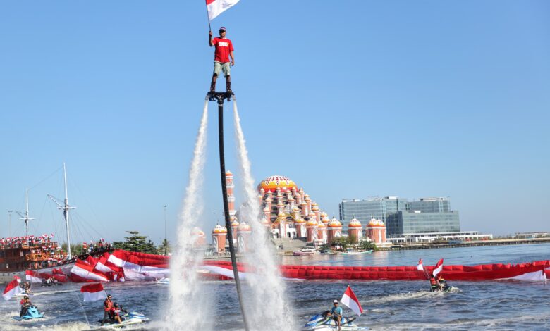 Peringatan HUT Kemerdekaan Ke-79 RI, Kota Makassar Suguhkan Festival Atraksi Laut dan Aubade SD-SMP se-Makassar