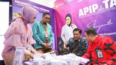 Pj Sekda Makassar Tinjau Booth Inovasi APIPTA dan Gammaranami di Pameran Latpimnas