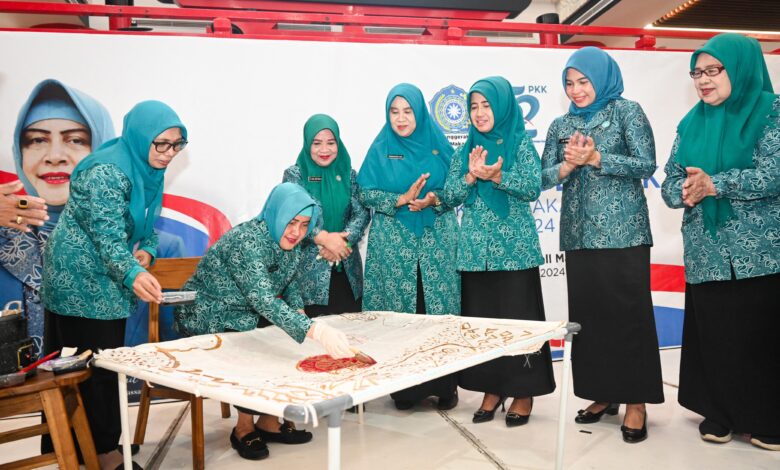 Indira Yusuf Ismail Buka Jambore HKG ke-52 TP PKK Kota Makassar