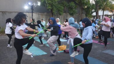 Ratusan Perempuan Olahraga Pound Fit Bareng Calon Wakil Wali Kota Makassar Rezki Mulfiati Lutfi