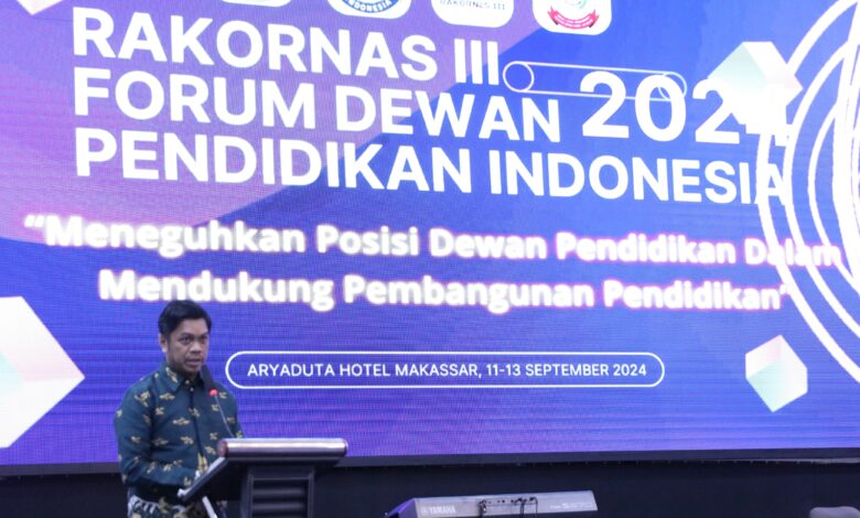 Pj Sekda Makassar Firman Pagarra Harap Rakornas III Forum Dewan Pendidikan Hasilkan Gagasan Untuk Kemajuan
