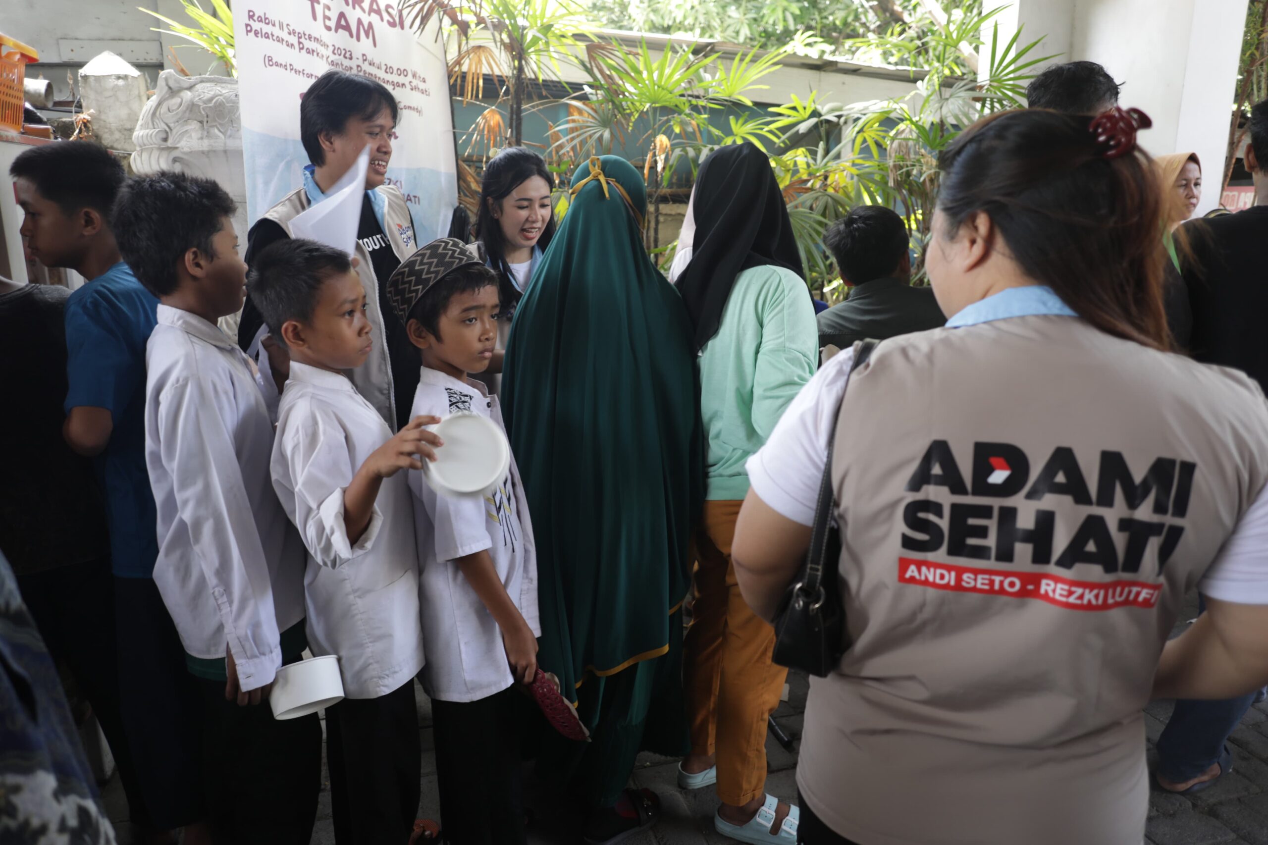 Bantu Warga, Sehati Gelar Aksi Sosial di Posko Penenangan