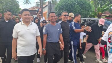 Cagub Sulsel Andi Sudirman Jalan Santai bareng Karang Taruna Patangkai Bone