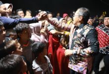 Pesta Rakyat Kecamatan Sangkarrang, Danny Pomanto Terima Aspirasi Warga