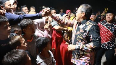 Pesta Rakyat Kecamatan Sangkarrang, Danny Pomanto Terima Aspirasi Warga