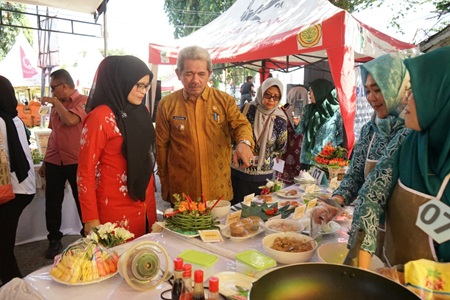 Gebyar Pasar Tani dan UMKM Pertanian Diharap Perkuat Ketahanan Pangan Kota Palu