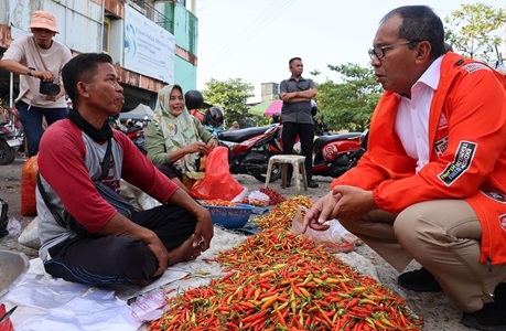 Danny-Azhar Jadikan Blusukan ke Pasar Agenda Penting Setiap Mengawali Kampanye, Jubir: Di Sana Denyut Nadi Ekonomi Rakyat Sulsel