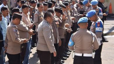 Wujudkan Kedisiplinan, Jajaran Kepolisian Bidpropam Polda Sulsel Gelar Razia di Polres Bone