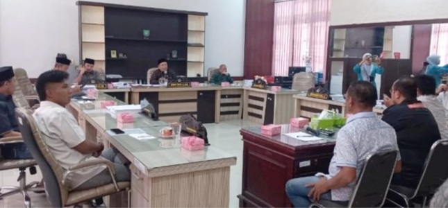 Komisi B DPRD Palu Gelar RDP Bahas Pembangunan Kembali Mall Tatura