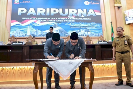 DPRD Makassar Bersama Pemkot Tandatangani KUA-PPAS 2025