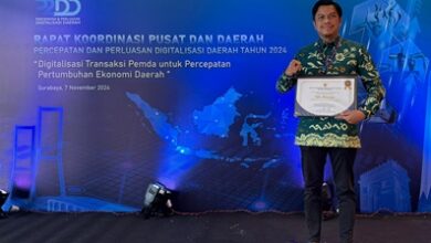 Tiga Tahun Beruntun, Kepala Bapenda Makassar Terima Penghargaan TP2DD Bidang Digitalisasi Daerah