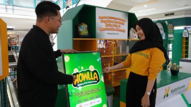 HOWLLA! Merchant FnB Bagi-bagi Produk Gratis di Booth Kallafriends MaRI