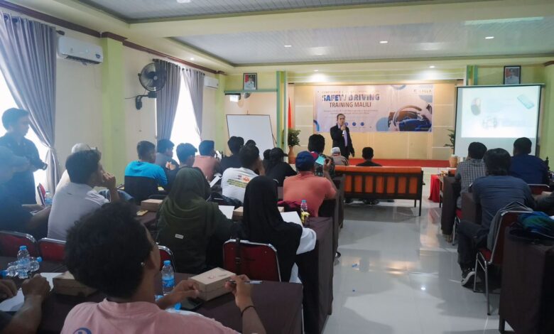 Dukung Keselamatan Berkendara, Kalla Translog dan PT CLM Hadirkan Kolaborasi Untuk Masyarakat Malili