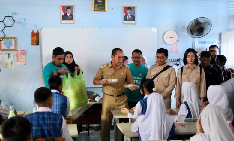 Danny Pomanto Sebut Makan Bergizi Gratis Sebagai Peradaban Baru Untuk Bangun Generasi Kuat