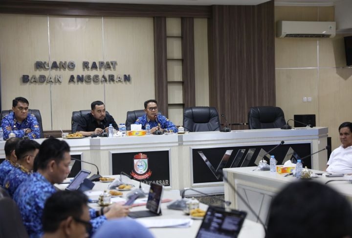 Banggar DPRD Makassar Bersama TAPD Pemkot Bahas Strategi Pengadaan Barjas 2025