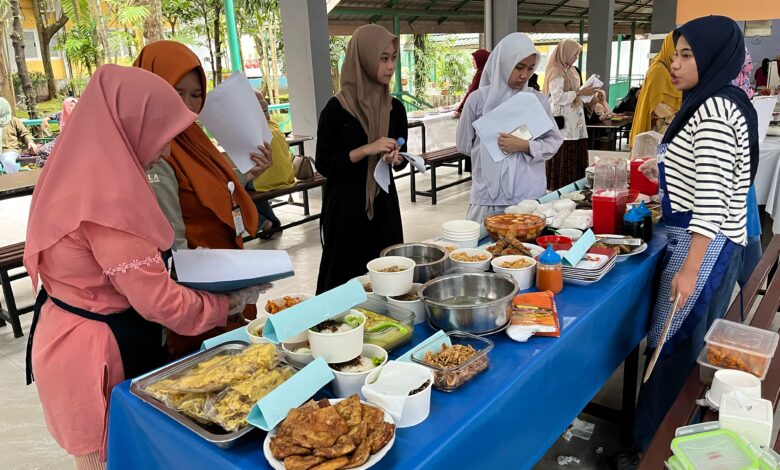 40 Tenant Ikuti Seleksi Jajanan Sehat di Sekolah Islam Athirah