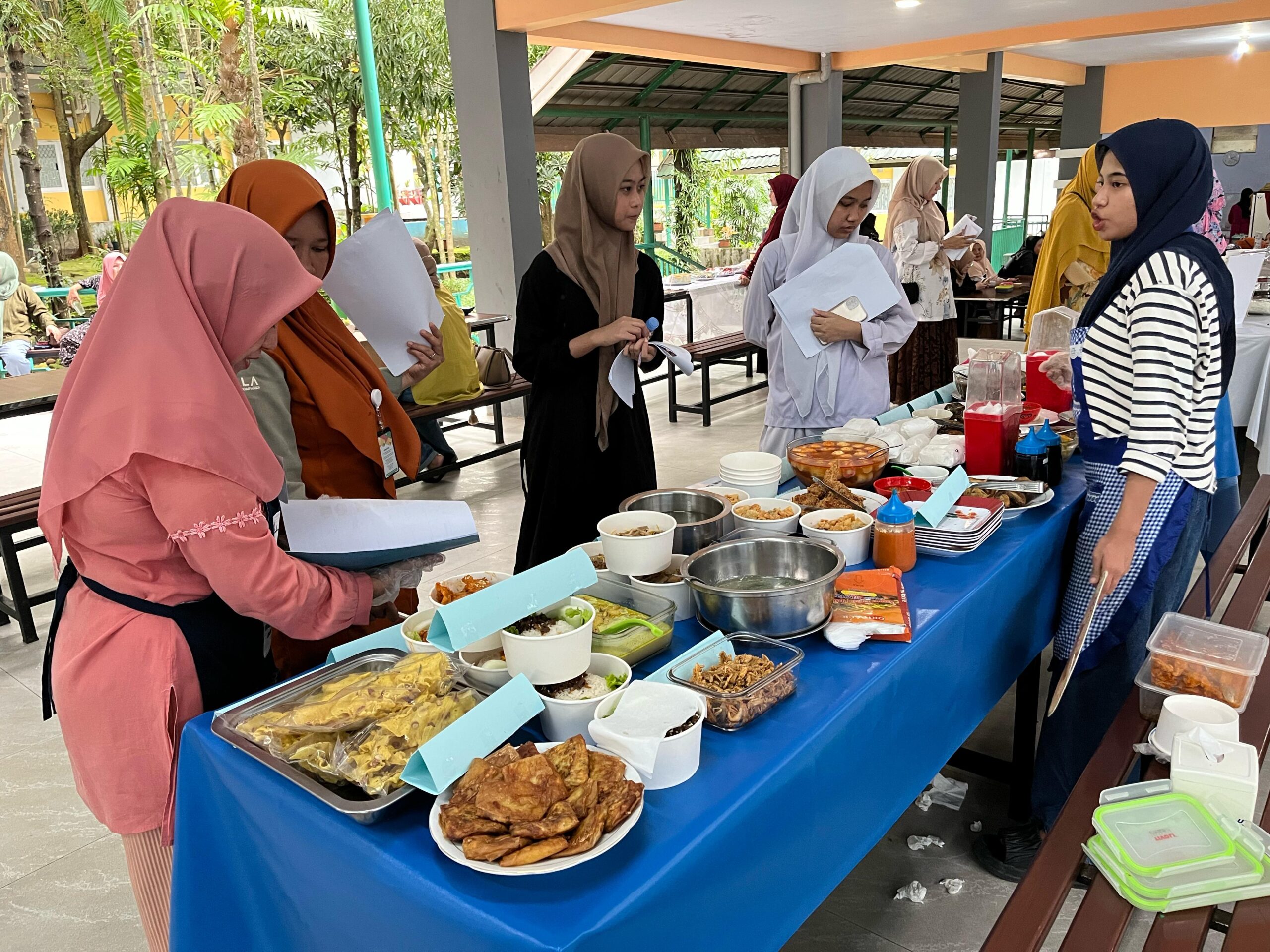 40 Tenant Ikuti Seleksi Jajanan Sehat di Sekolah Islam Athirah