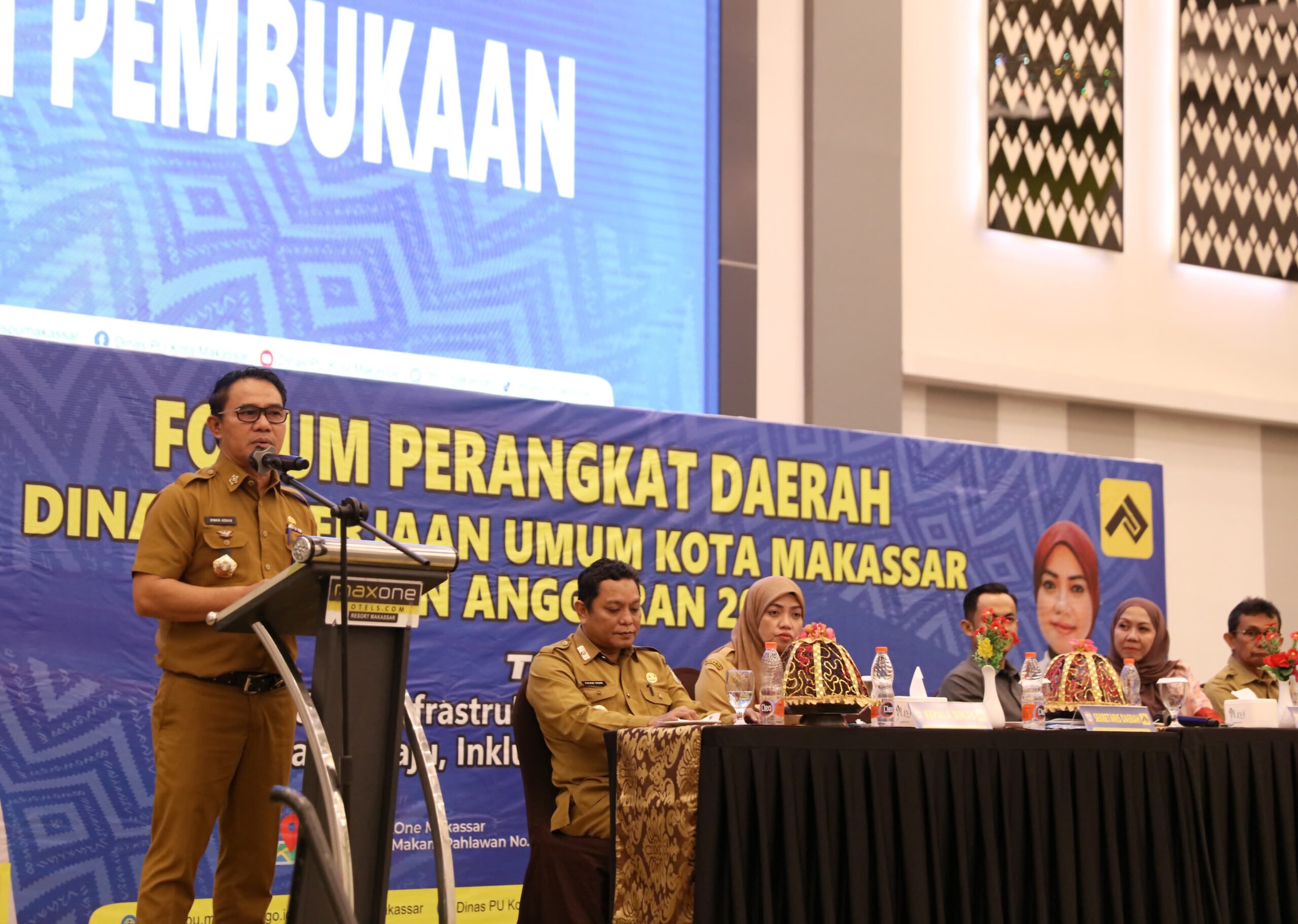 Buka Forum Perangkat Daerah Dinas PU Makassar, Pj Sekda Tekankan Infrastruktur Berkelanjutan