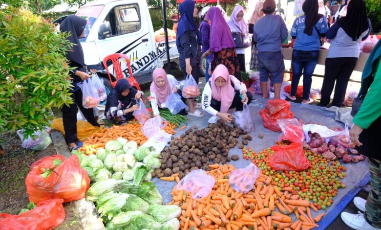 Pemkab Gowa Gelar Pasar Tani Bagi Masyarakat