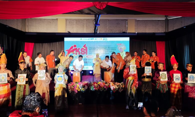 SMP Islam Athirah Bukit Baruga Kembali Menggelar Ajang Kreasi Budaya (Aksi Bumi 2025)