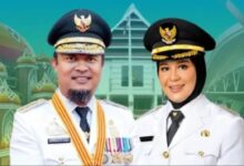 Prabowo Lantik Andi Sudirman dan Fatmawati Rusdi Sebagai Gubernur dan Wakil Gubernur Sulsel Periode 2025-2030 Bersama 22 Kepala Daerah dari Sulsel di Istana Kepresidenan